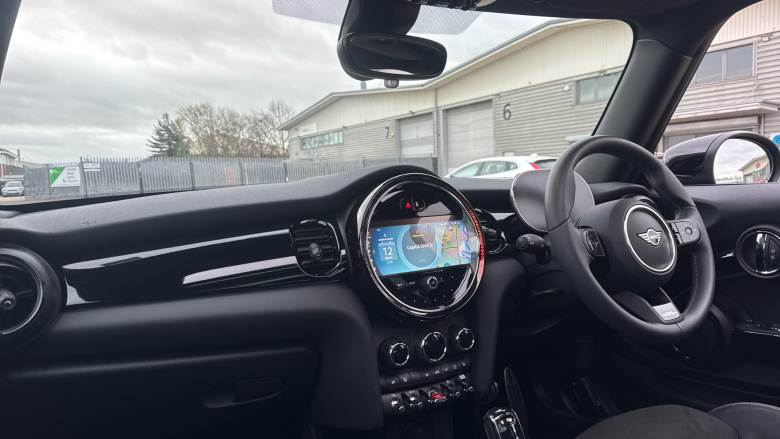 MINI Hatchback 1.5 Cooper Sport 3dr Auto Petrol Hatchback